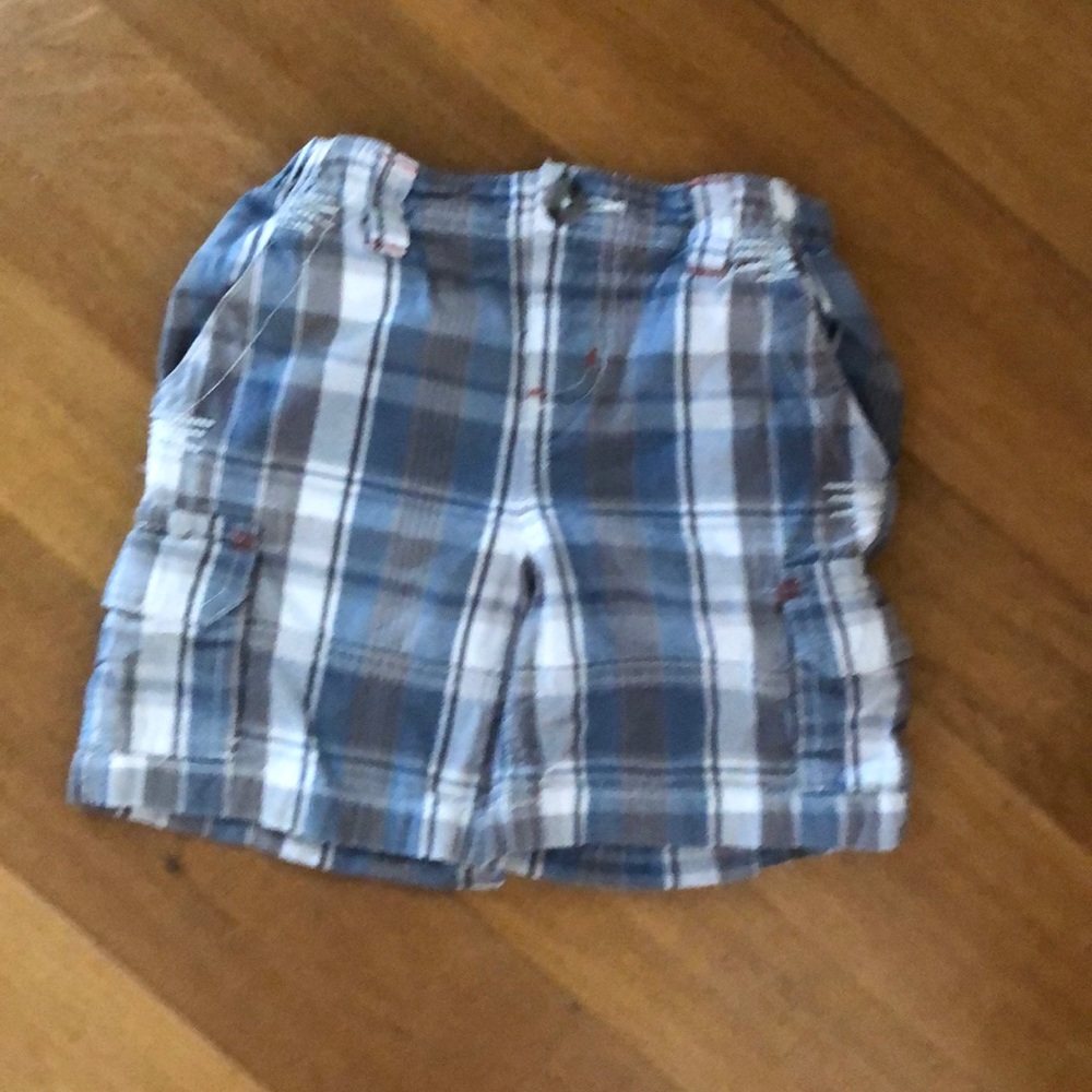 L.L Bean 2T shorts